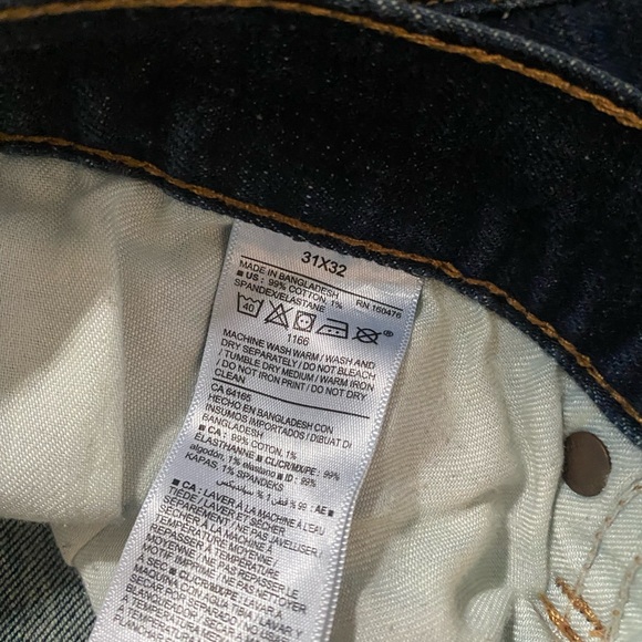 Old Navy Slim Jeans - Picture 4 of 7